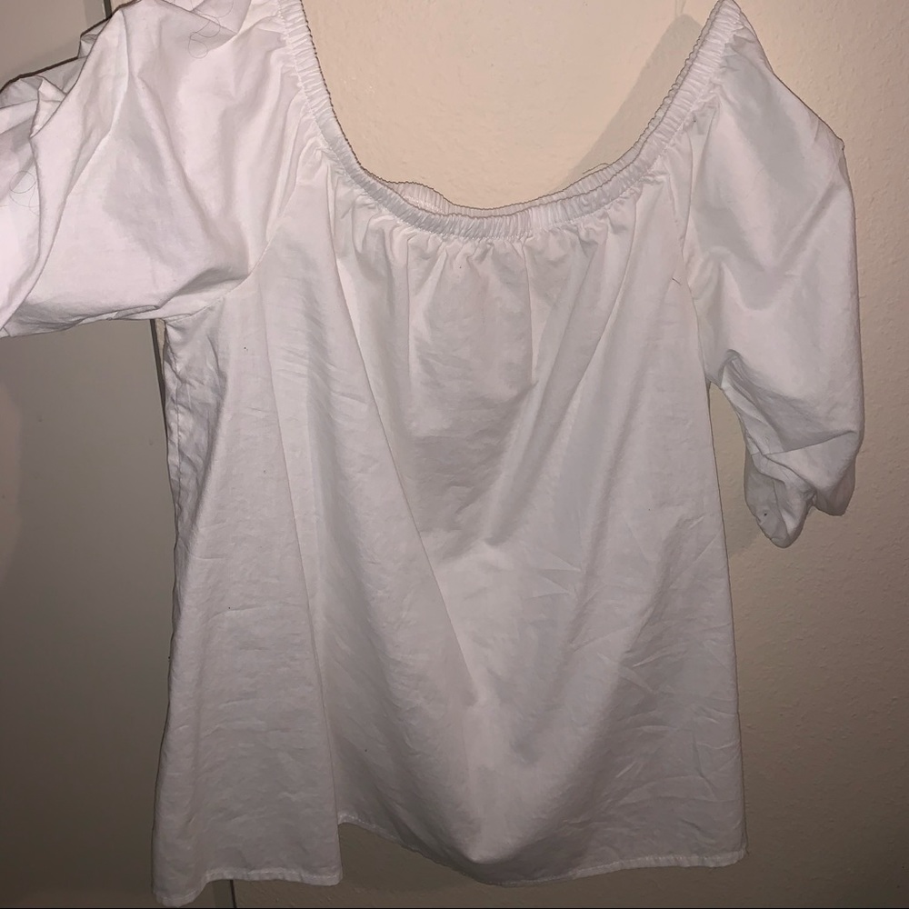 Off the shoulder white scrunched blouse